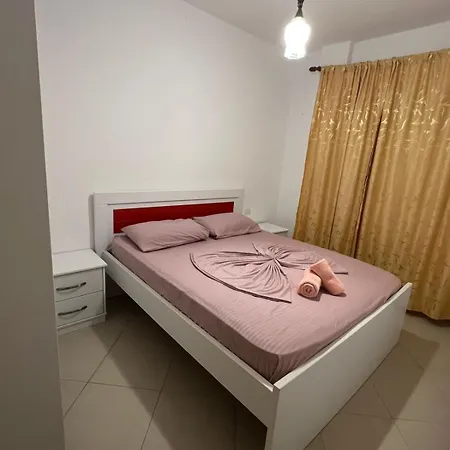 Apartments Appartamento Shëngjin